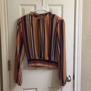 Long sleeve crop blouse